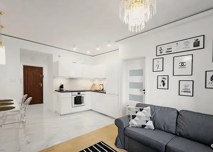 Grand Theatre Prime Apartment