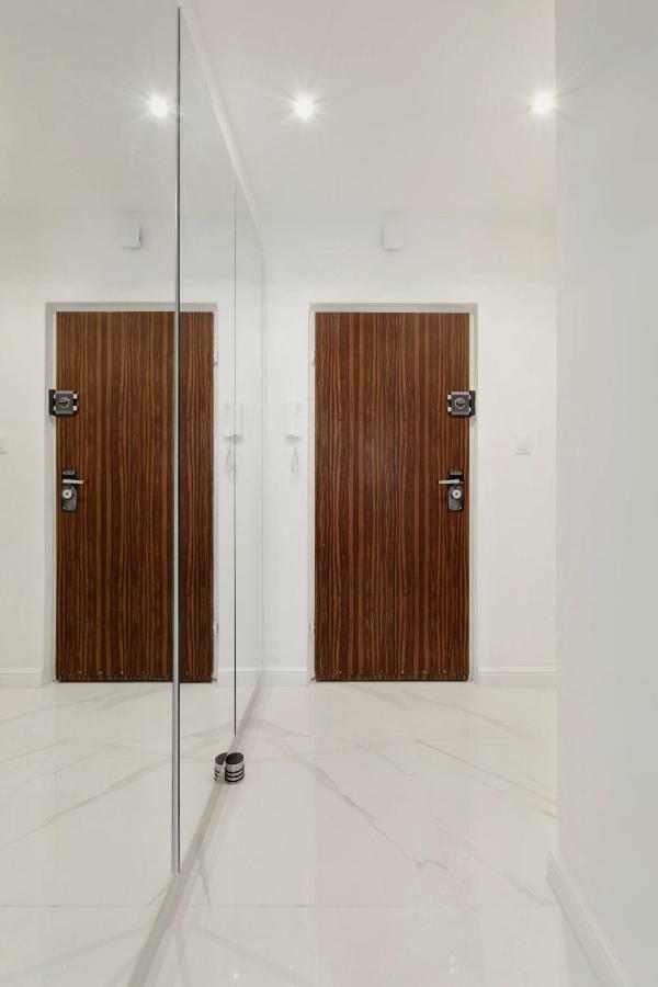 Grand Theatre Prime Apartment *